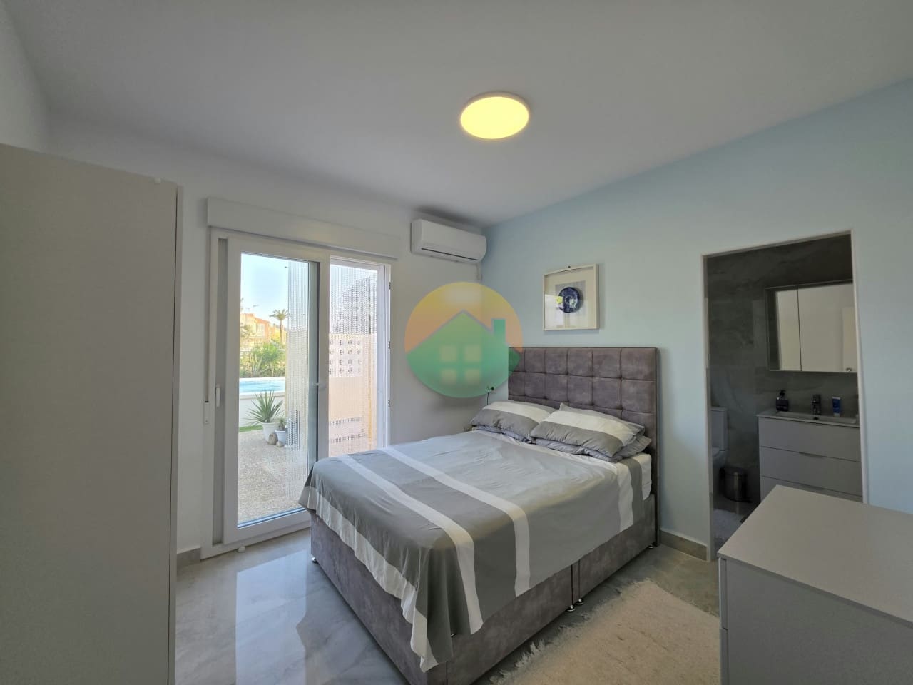 4 soveværelse Villa til salg i Puerto de Mazarron med swimmingpool garage - € 549.995 (Ref: 10059831)