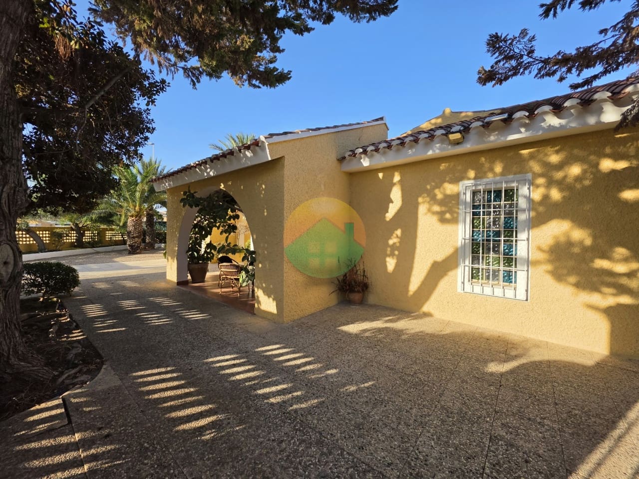 4 soveværelse Villa til salg i Puerto de Mazarron med swimmingpool garage - € 549.995 (Ref: 10059831)