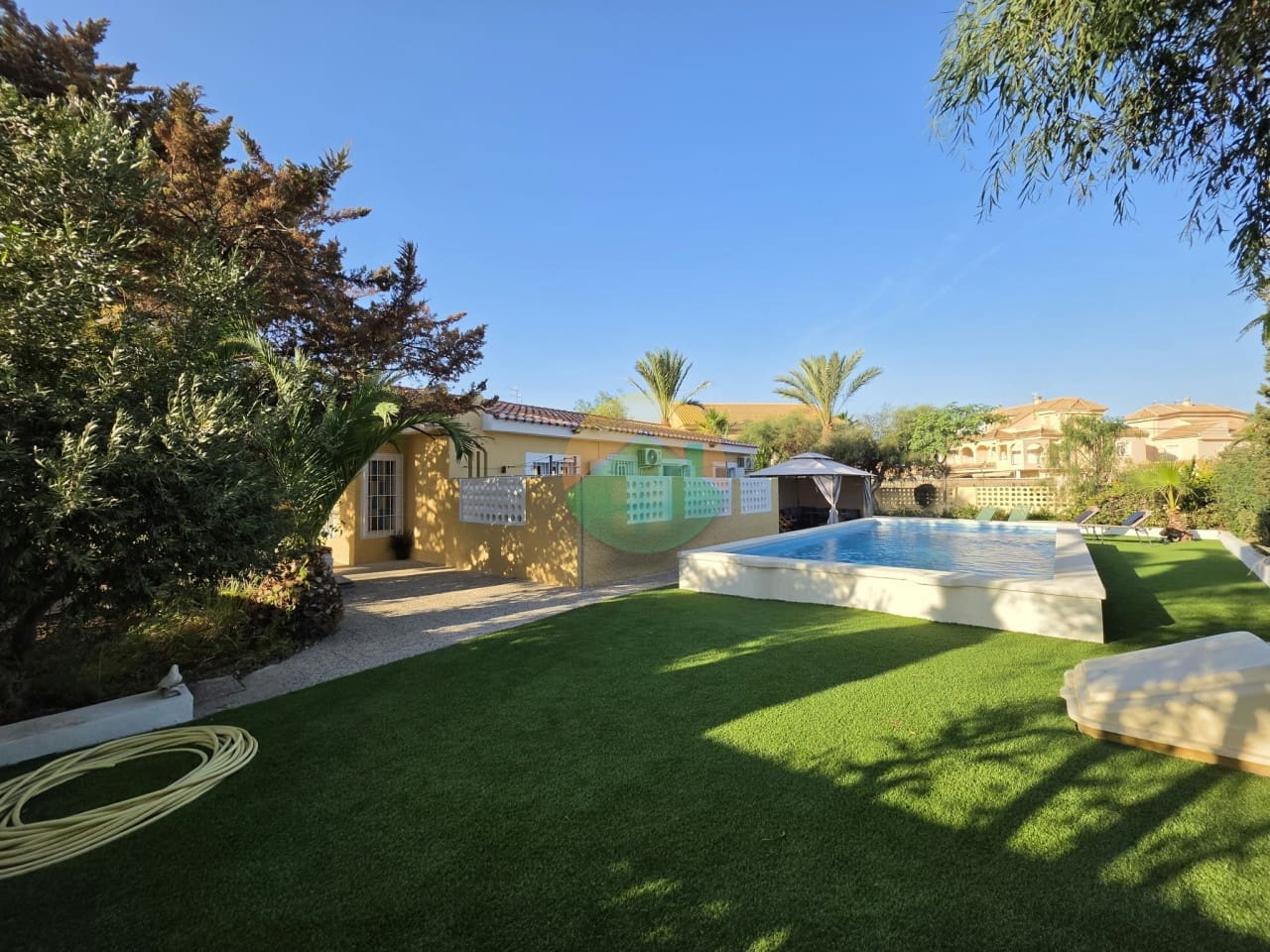 4 soveværelse Villa til salg i Puerto de Mazarron med swimmingpool garage - € 549.995 (Ref: 10059831)
