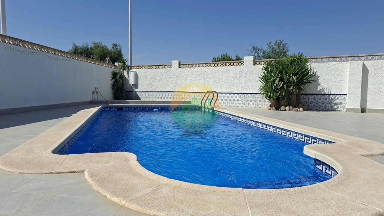 3 Zimmer Villa zu verkaufen in Camposol mit Pool Garage - 279.995 € (Ref: 10060884)