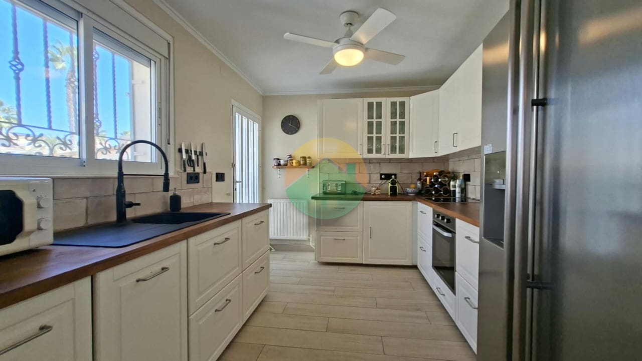 3 Zimmer Villa zu verkaufen in Camposol mit Pool Garage - 279.995 € (Ref: 10060884)