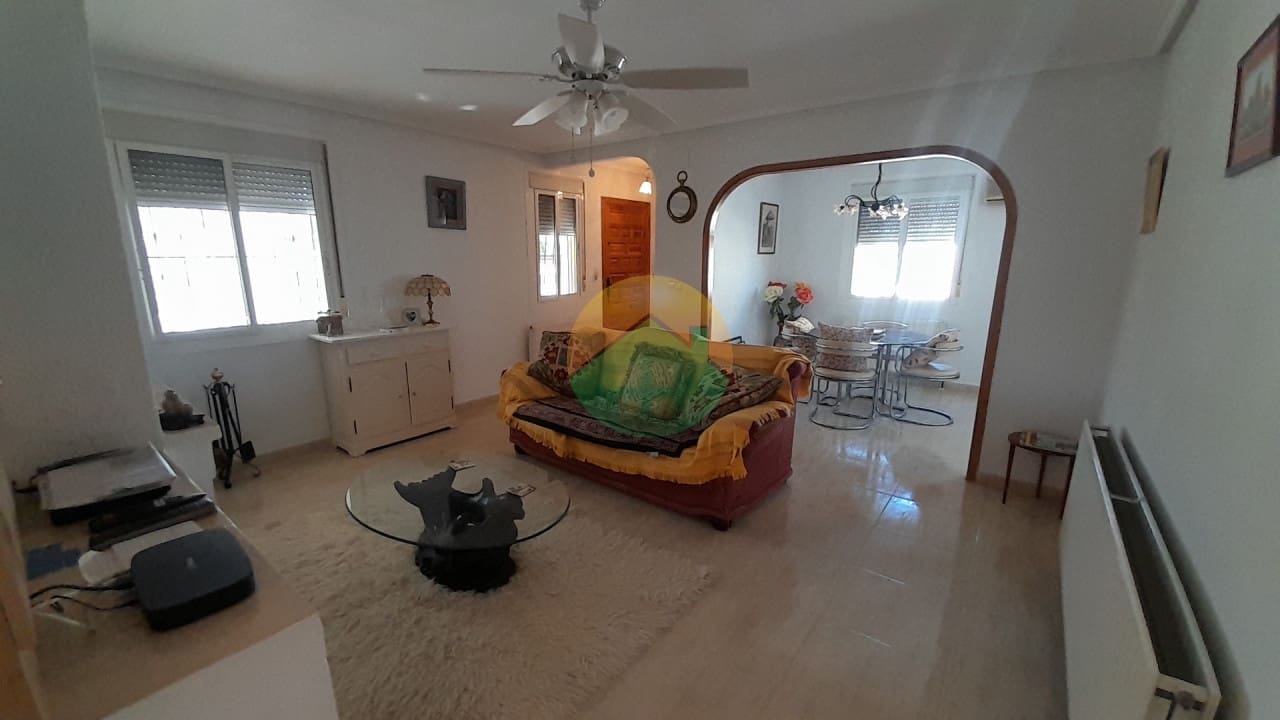 5 slaapkamer Villa te koop in Camposol met zwembad garage - € 315.000 (Ref: 10076809)