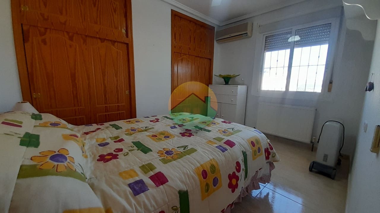 5 slaapkamer Villa te koop in Camposol met zwembad garage - € 315.000 (Ref: 10076809)