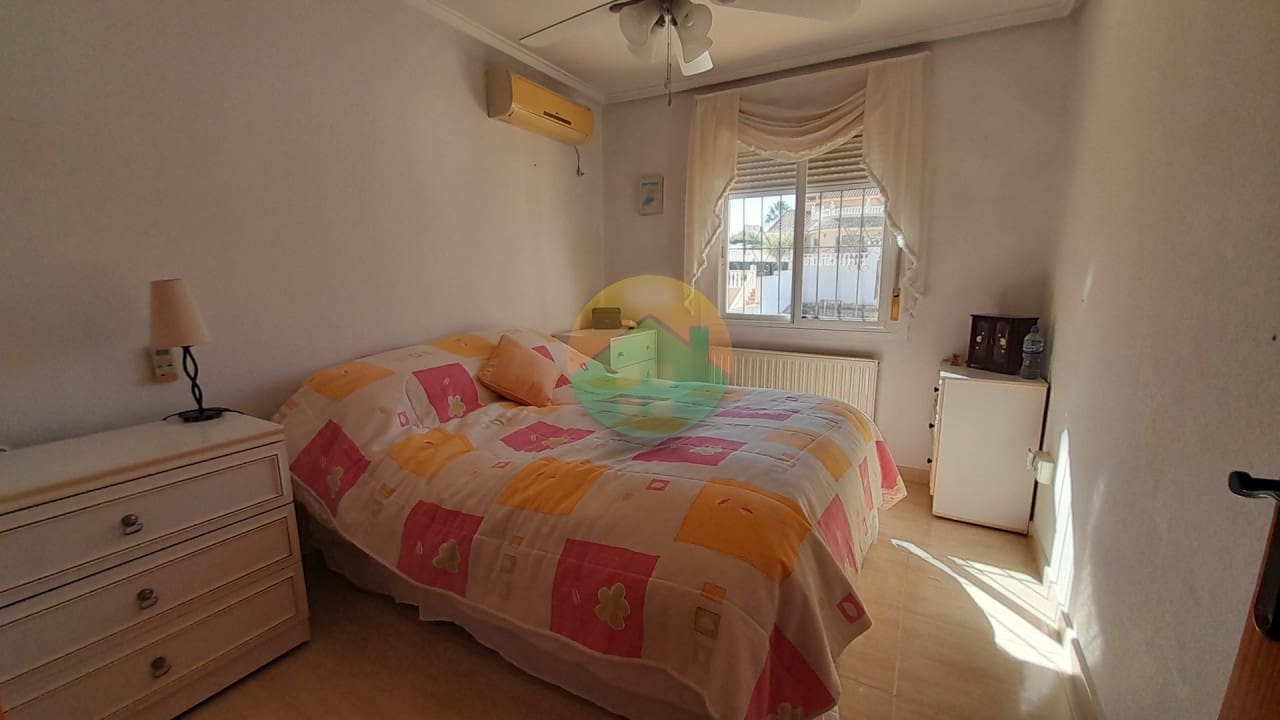 5 slaapkamer Villa te koop in Camposol met zwembad garage - € 315.000 (Ref: 10076809)