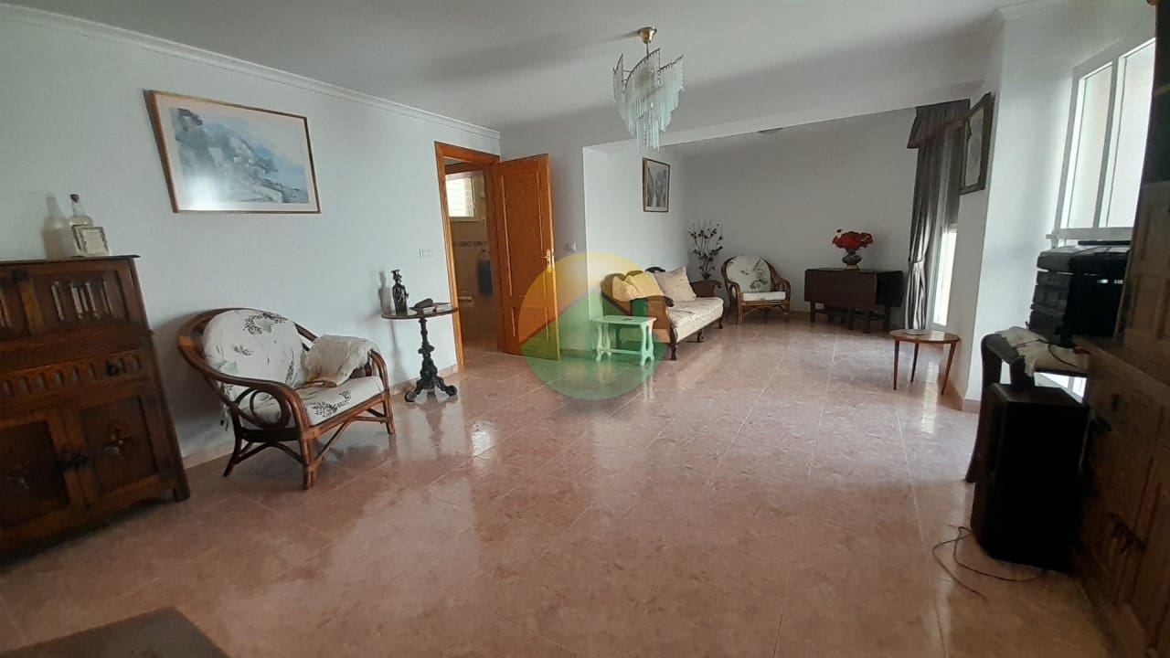 5 slaapkamer Villa te koop in Camposol met zwembad garage - € 315.000 (Ref: 10076809)