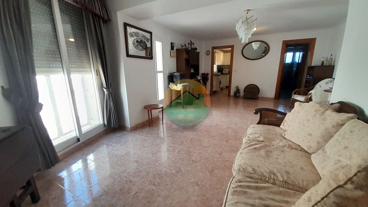 5 slaapkamer Villa te koop in Camposol met zwembad garage - € 315.000 (Ref: 10076809)