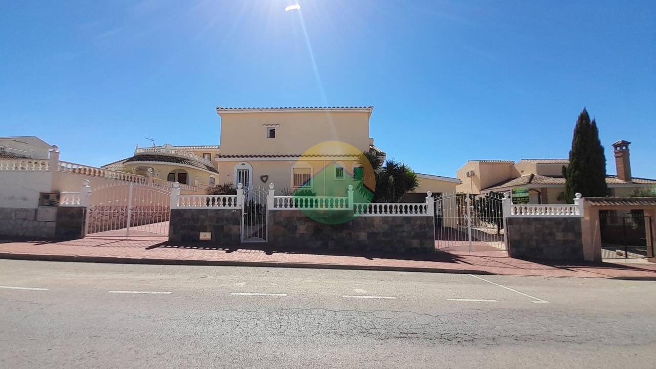 3 chambre Villa/Maison à vendre à Camposol avec piscine garage - 299 995 € (Ref: 10079905)