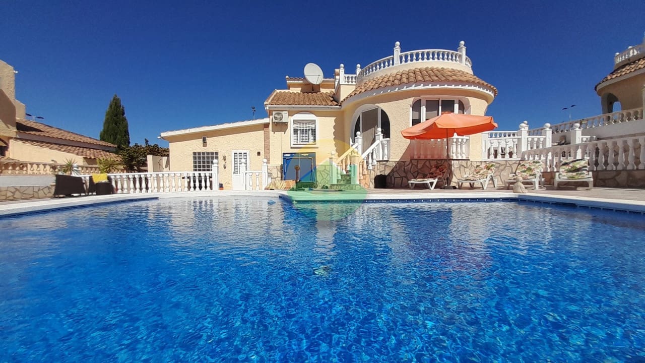 3 chambre Villa/Maison à vendre à Camposol avec piscine garage - 299 995 € (Ref: 10079905)