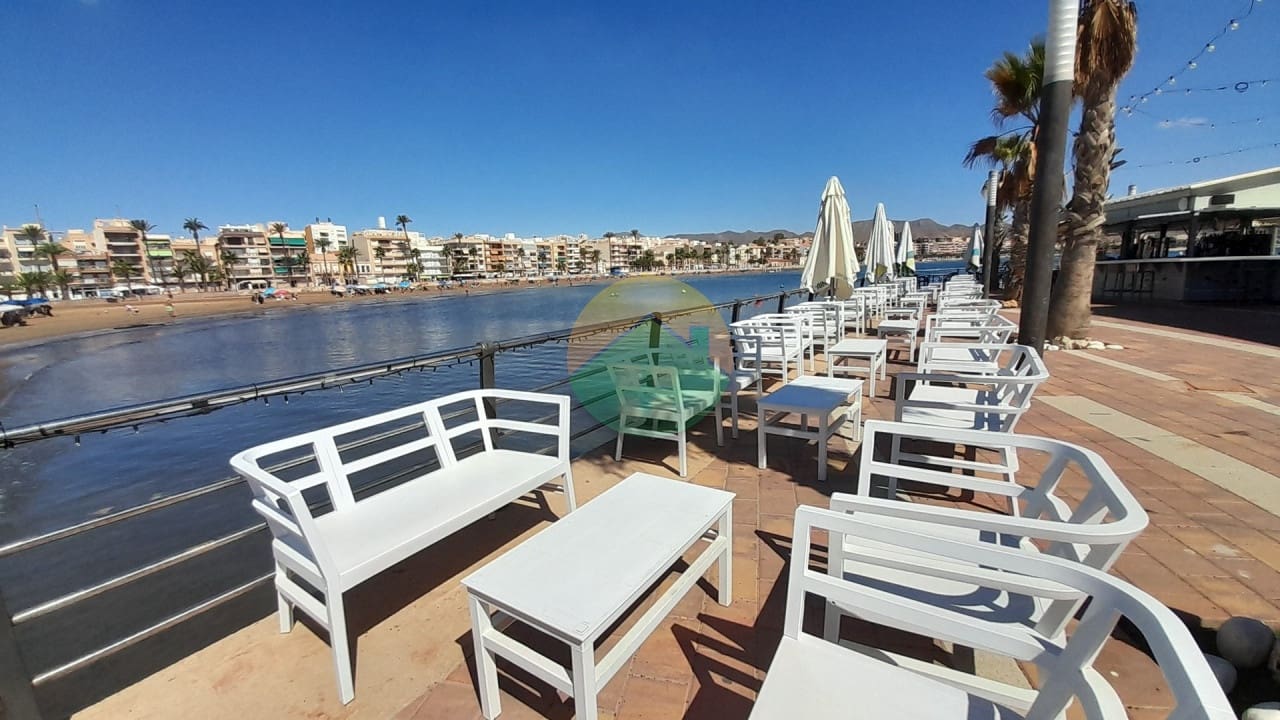 Restaurante/Bar para venda em Puerto de Mazarron - 150 000 € (Ref: 10081745)