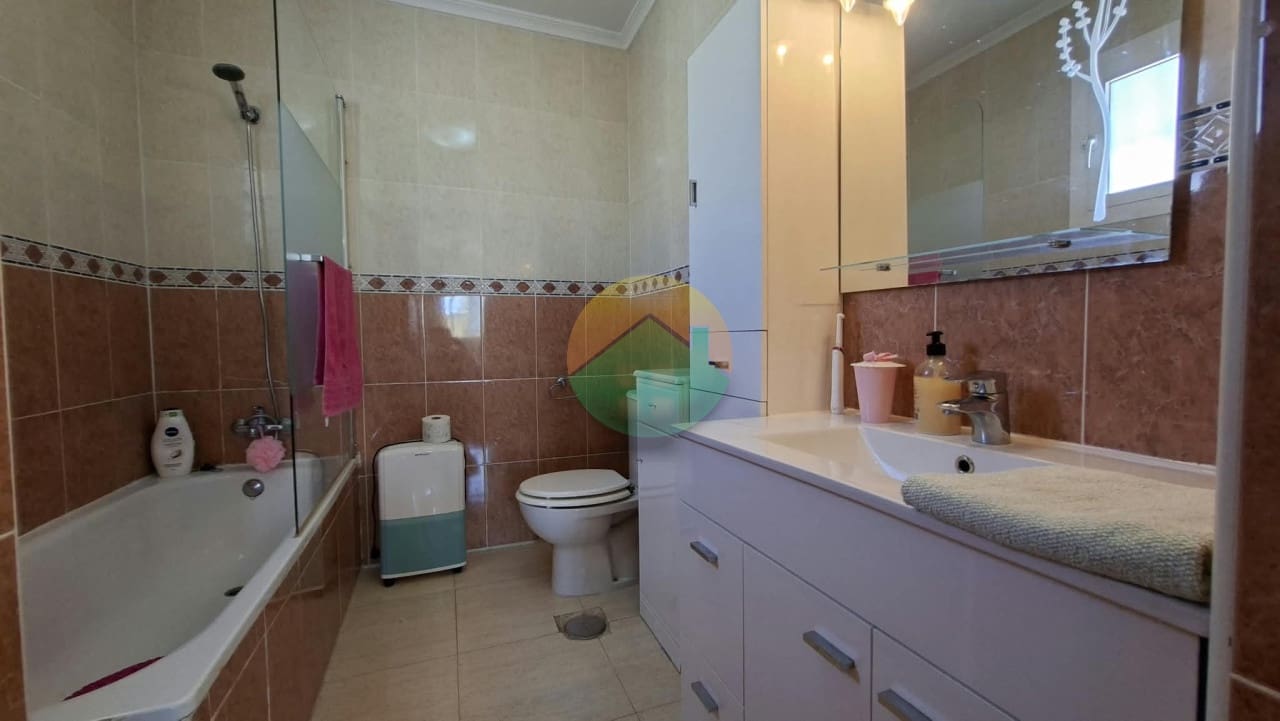 2 quarto Moradia para venda em Camposol com piscina garagem - 244 995 € (Ref: 10094971)