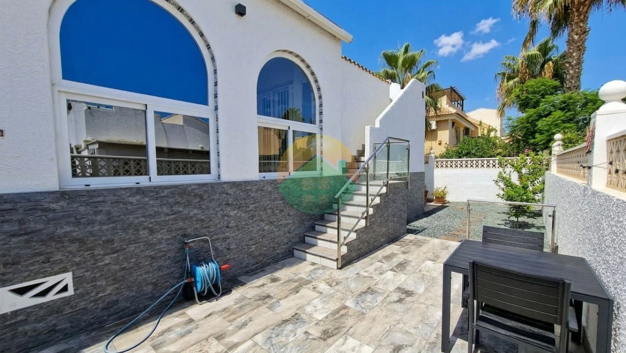 3 sypialnia Willa na sprzedaż w Camposol z basenem garażem - 264 995 € (Ref: 10120869)