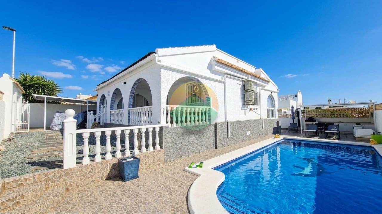3 sypialnia Willa na sprzedaż w Camposol z basenem garażem - 264 995 € (Ref: 10120869)