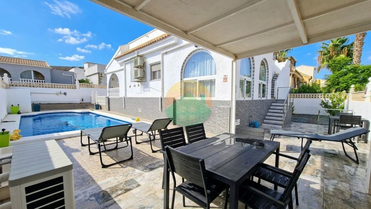 3 sypialnia Willa na sprzedaż w Camposol z basenem garażem - 264 995 € (Ref: 10120869)