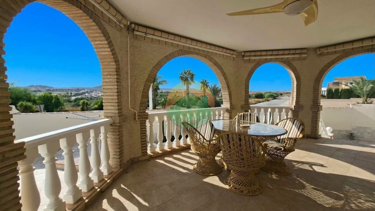 3 slaapkamer Villa te koop in Camposol met zwembad garage - € 329.995 (Ref: 10136305)