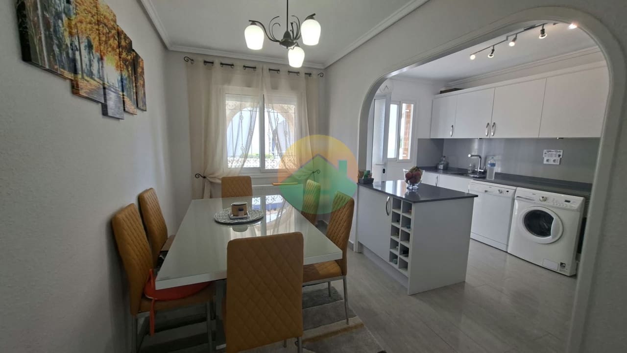 3 slaapkamer Villa te koop in Camposol met zwembad garage - € 329.995 (Ref: 10136305)