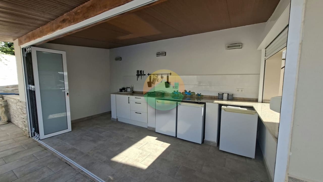 3 slaapkamer Villa te koop in Camposol met zwembad garage - € 329.995 (Ref: 10136305)