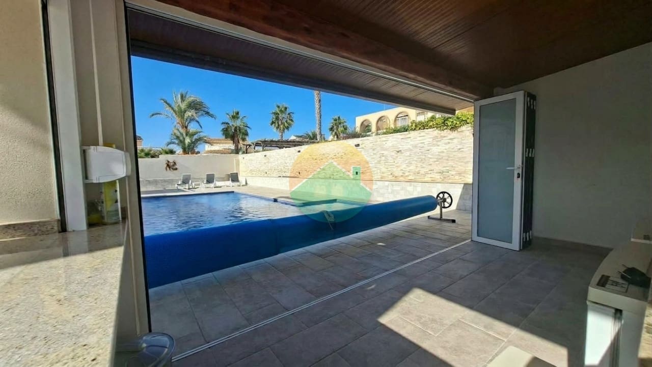 3 slaapkamer Villa te koop in Camposol met zwembad garage - € 329.995 (Ref: 10136305)