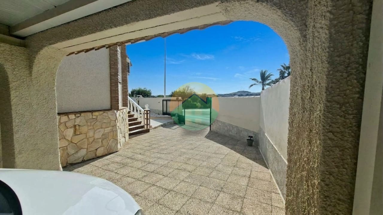 3 slaapkamer Villa te koop in Camposol met zwembad garage - € 329.995 (Ref: 10136305)