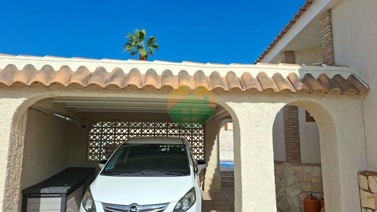 3 slaapkamer Villa te koop in Camposol met zwembad garage - € 329.995 (Ref: 10136305)
