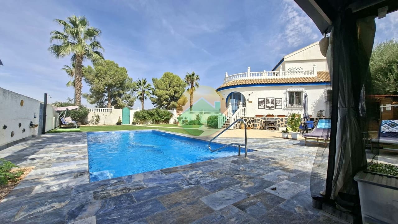 3 sypialnia Willa na sprzedaż w Camposol z basenem garażem - 329 995 € (Ref: 10136394)