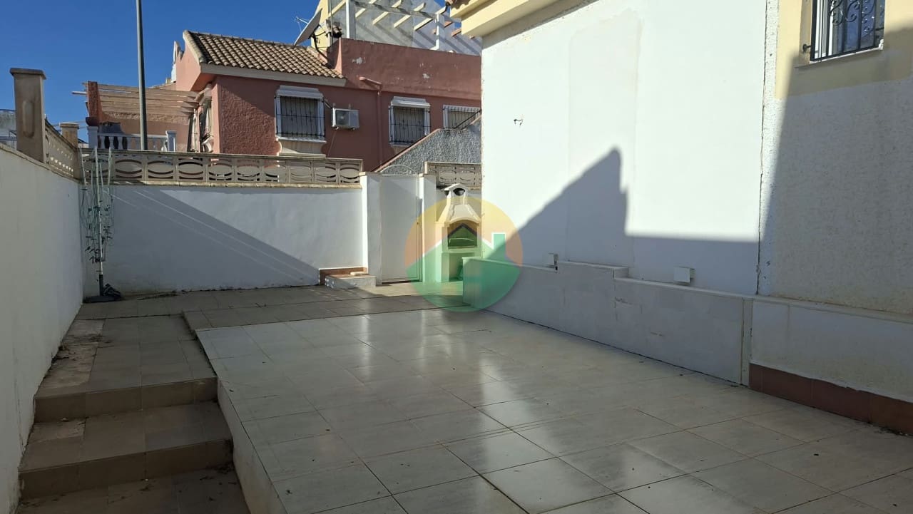 2 Zimmer Doppelhaus zu verkaufen in Camposol mit Pool - 124.995 € (Ref: 10140290)