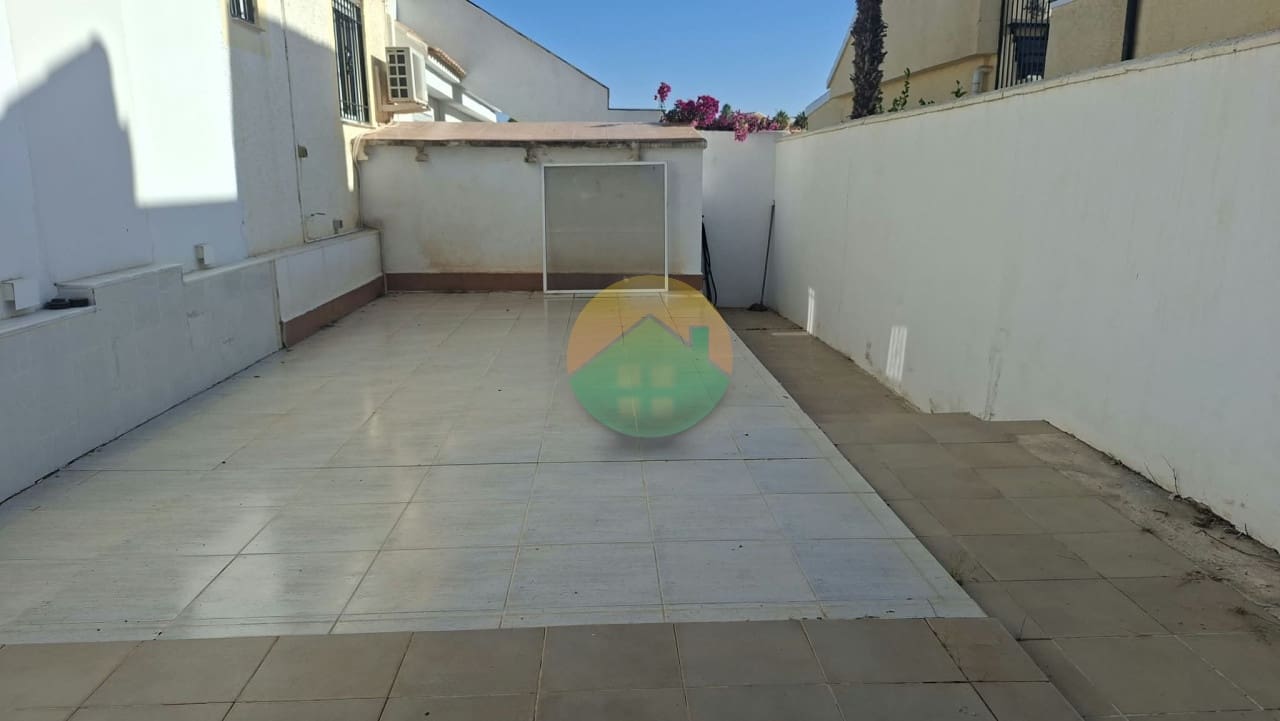 2 Zimmer Doppelhaus zu verkaufen in Camposol mit Pool - 124.995 € (Ref: 10140290)