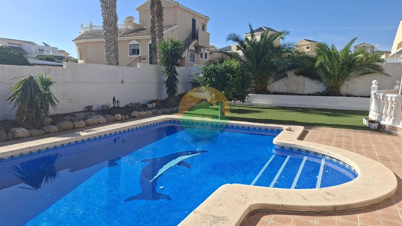 4 sypialnia Willa na sprzedaż w Camposol z basenem garażem - 274 995 € (Ref: 10140291)