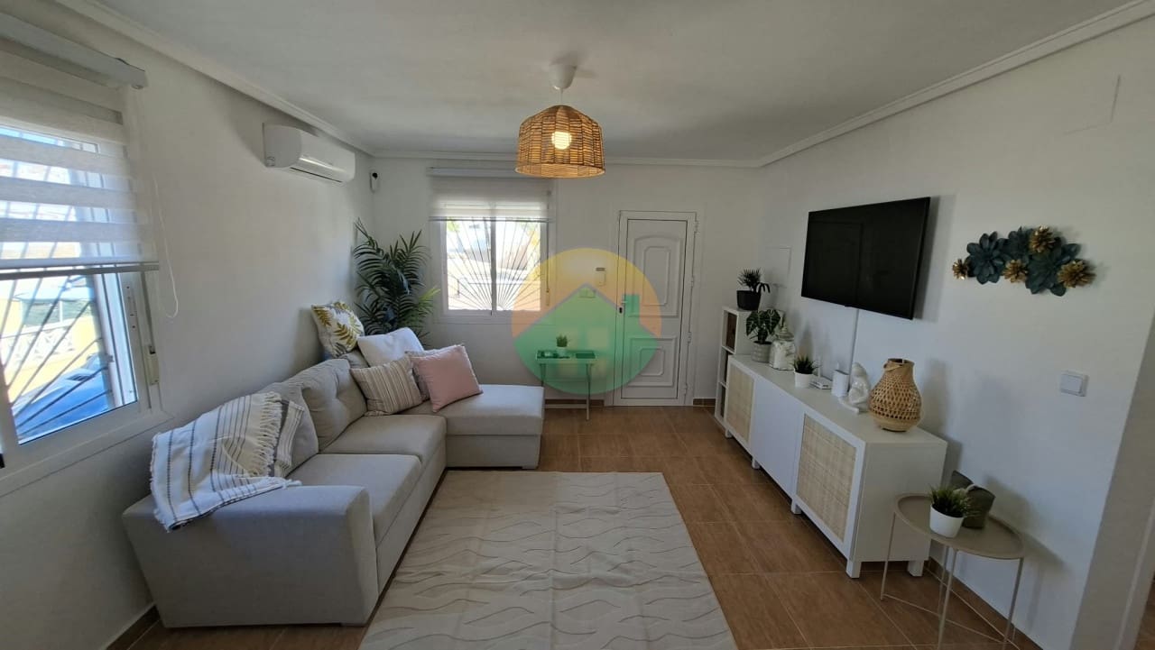 2 soveværelse Villa til salg i Camposol med swimmingpool garage - € 175.000 (Ref: 10154071)
