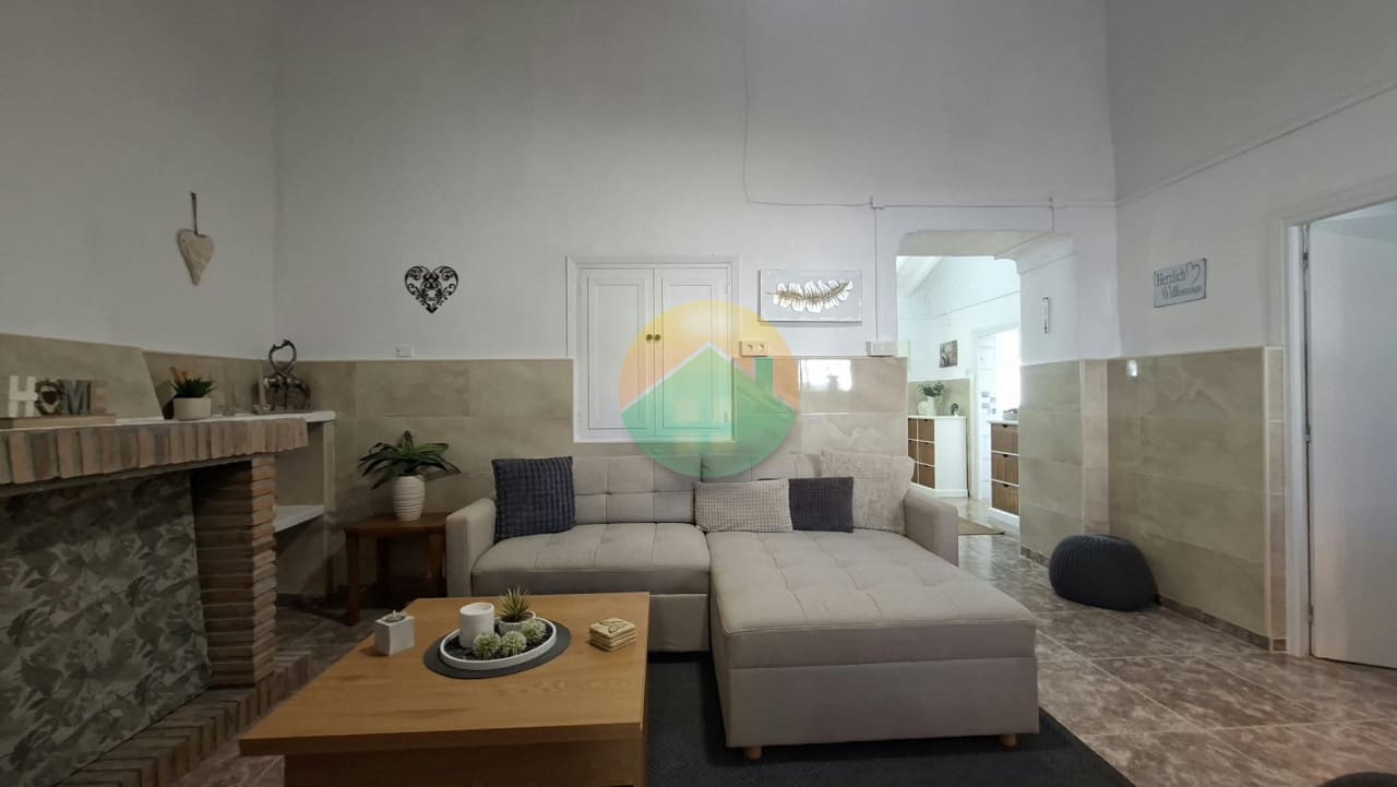 3 slaapkamer Rijtjeshuis te koop in Los Almagros met garage - € 169.995 (Ref: 10154304)