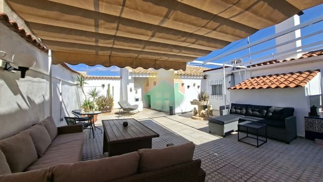 3 slaapkamer Rijtjeshuis te koop in Los Almagros, Fuente Alamo de Murcia met garage - € 169.995 (Ref: 10154304)