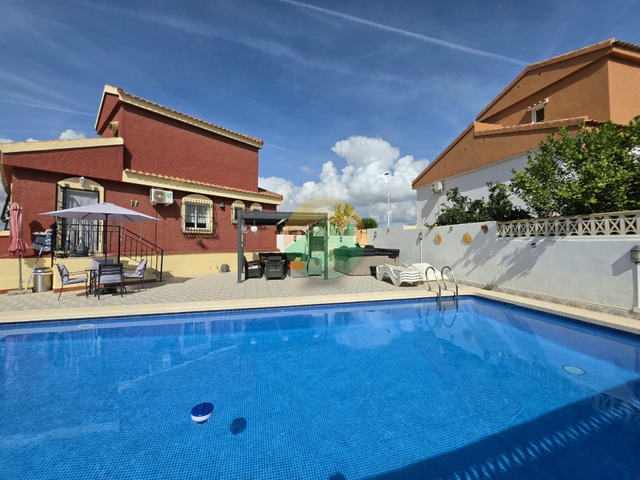 3 quarto Moradia para venda em Camposol com piscina garagem - 294 995 € (Ref: 10158543)