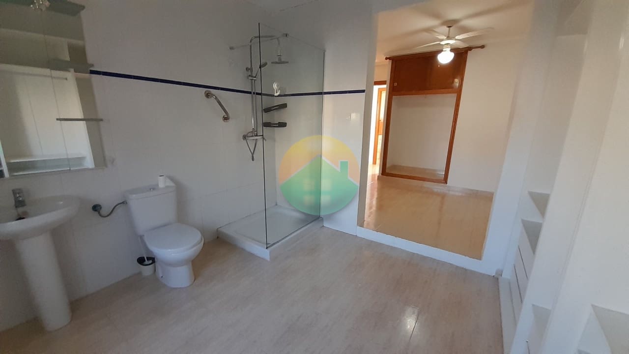 2 bedroom Villa for sale in Camposol with pool garage - € 175,000 (Ref: 10167422)
