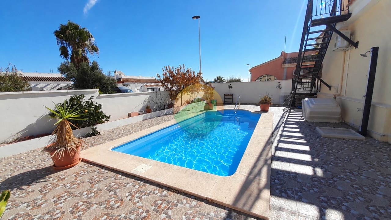 2 bedroom Villa for sale in Camposol with pool garage - € 175,000 (Ref: 10167422)