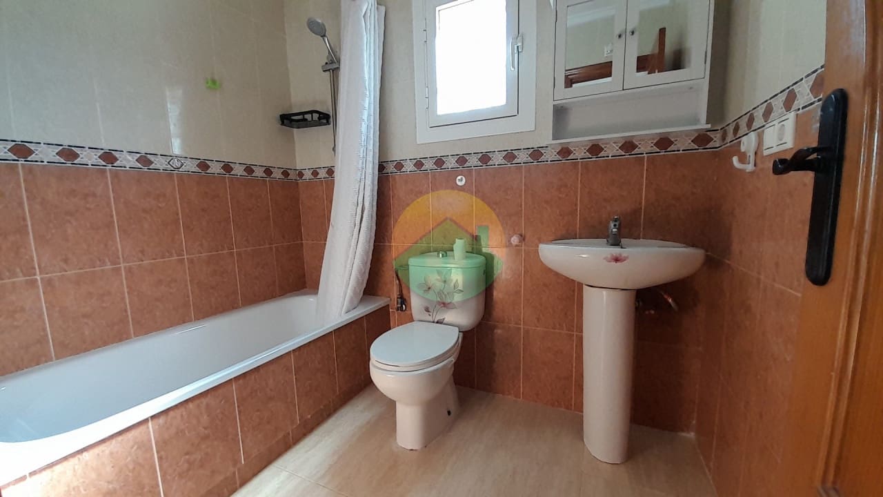 2 bedroom Villa for sale in Camposol with pool garage - € 175,000 (Ref: 10167422)