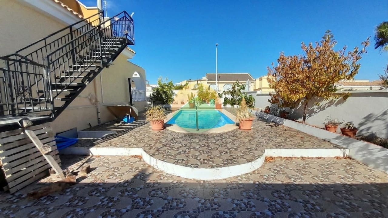 2 bedroom Villa for sale in Camposol with pool garage - € 175,000 (Ref: 10167422)