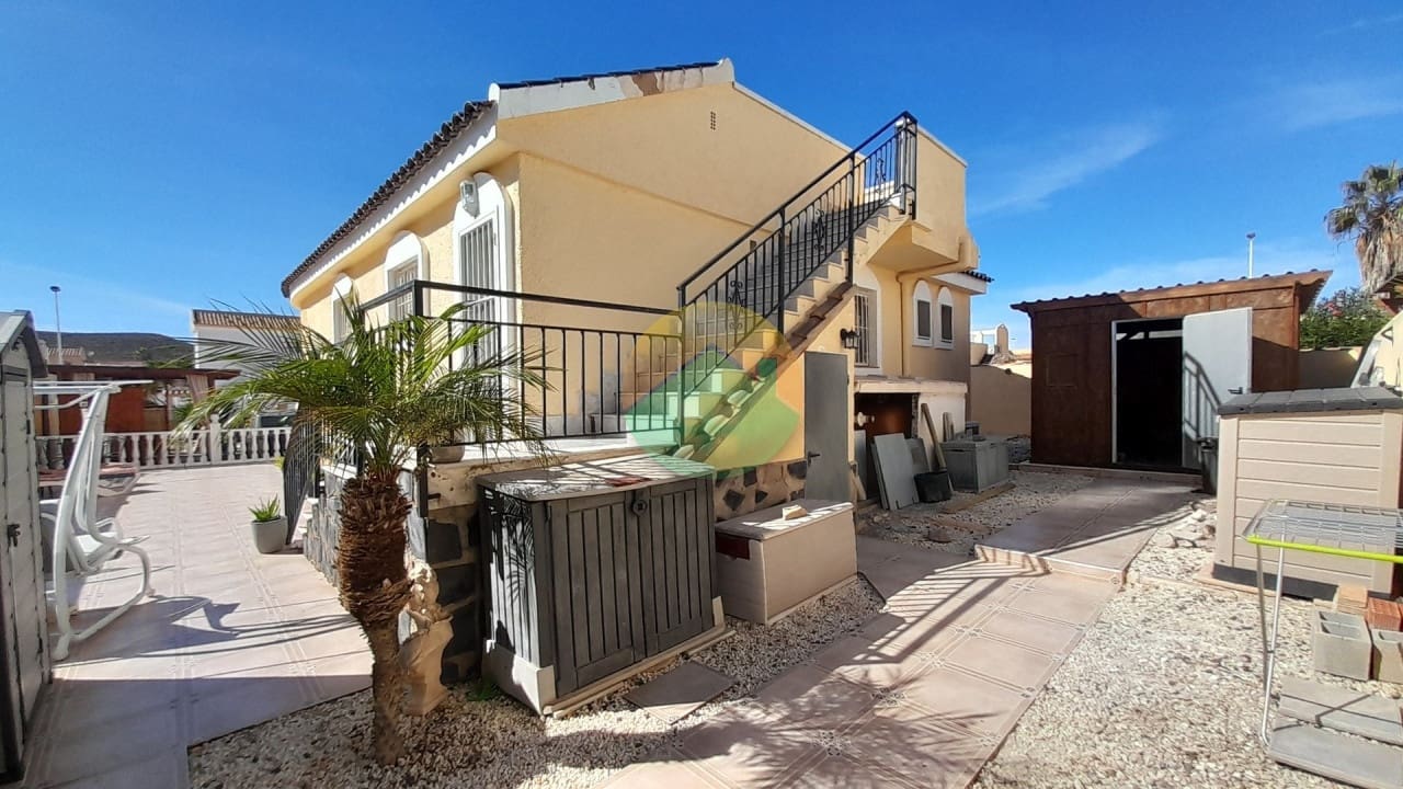 2 soverom Villa til salgs i Camposol med svømmebasseng garasje - € 239 995 (Ref: 10179358)