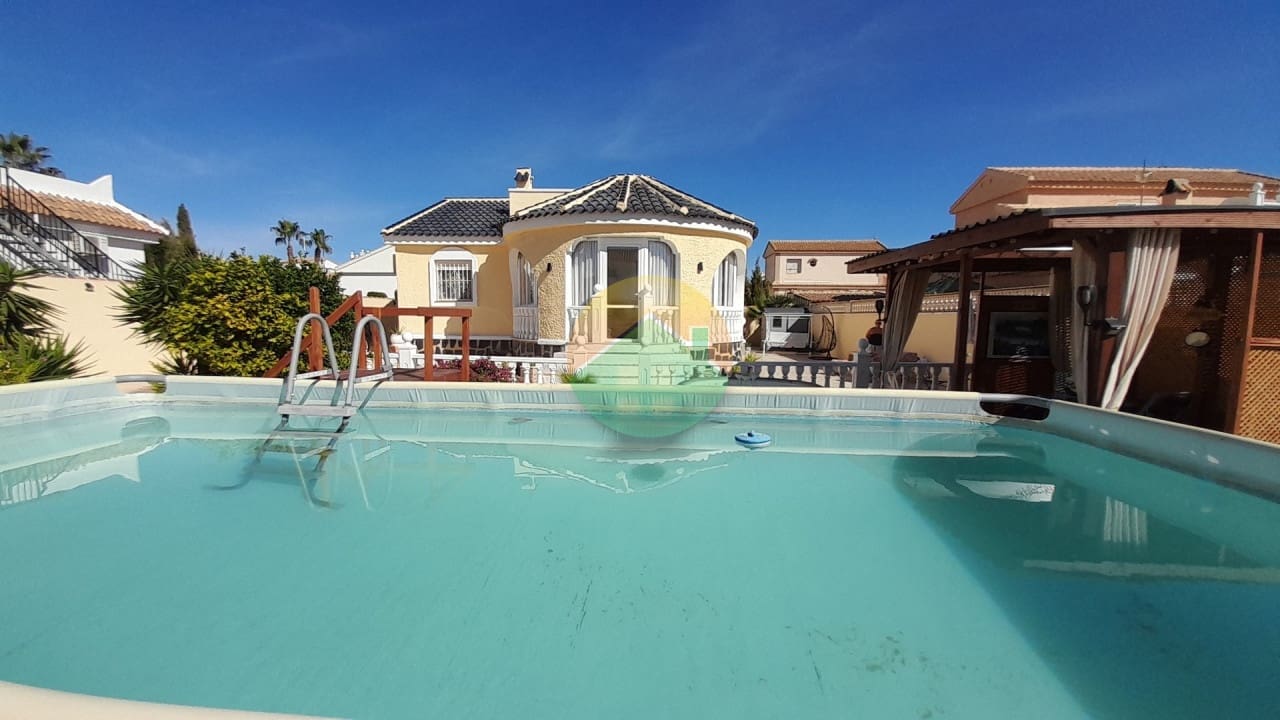 2 soverom Villa til salgs i Camposol med svømmebasseng garasje - € 239 995 (Ref: 10179358)