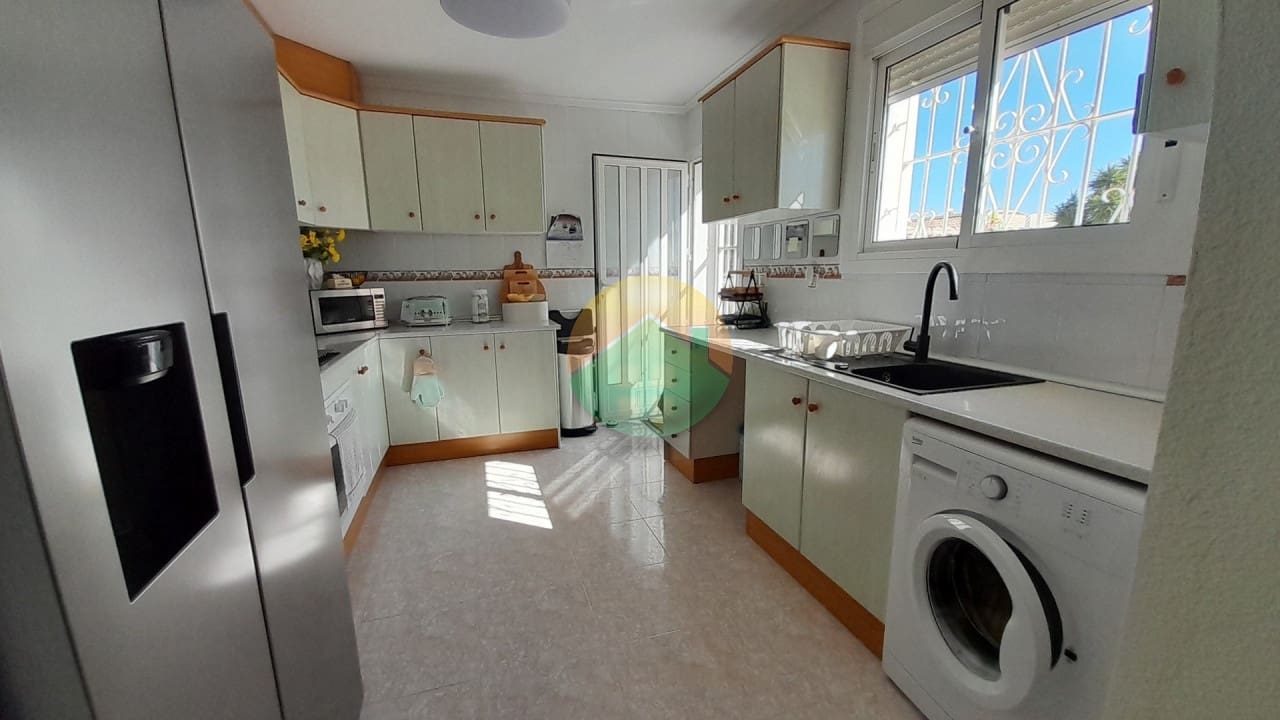 2 soverom Villa til salgs i Camposol med svømmebasseng garasje - € 239 995 (Ref: 10179358)