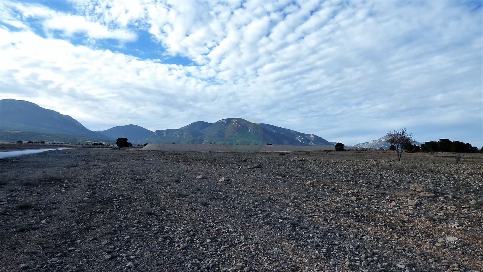 Grunde uden byggetilladelser til salg i Lorca - € 55.000 (Ref: 6758223)