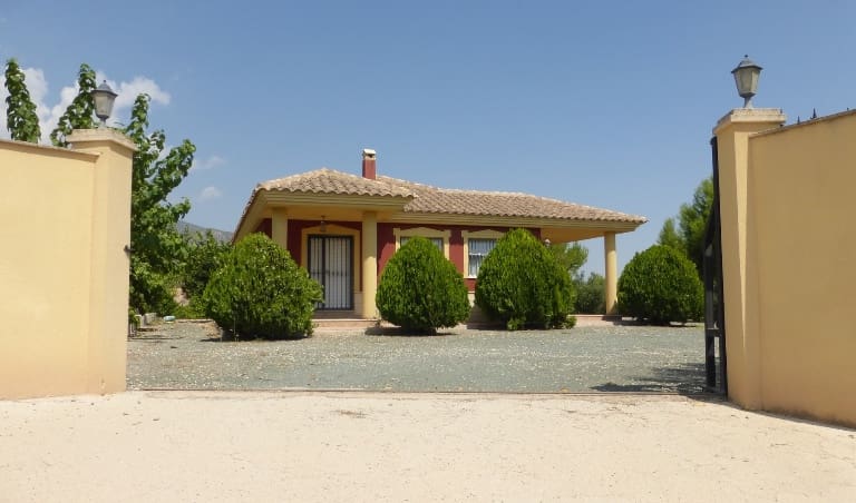 3 soveværelse Finca/Landehus til salg i Totana med swimmingpool - € 367.000 (Ref: 6810680)