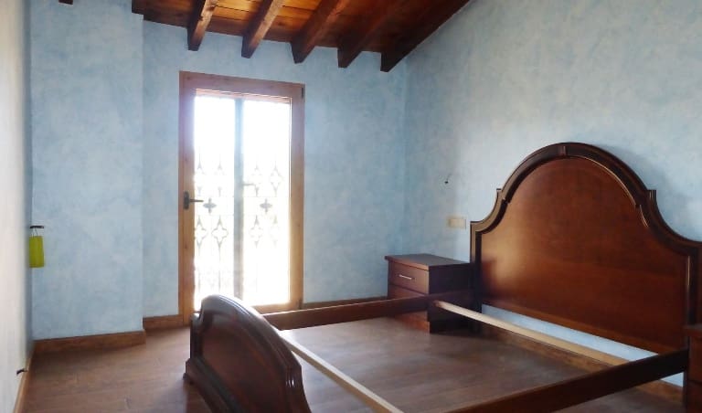 5 bedroom Finca/Country House for sale in Leiva with pool - € 750,000 (Ref: 6810681)