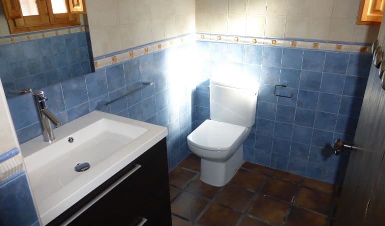 5 bedroom Finca/Country House for sale in Leiva with pool - € 750,000 (Ref: 6810681)