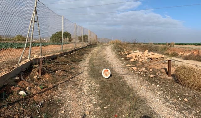 Finca/Herregård til salgs i La Aljorra, Cartagena - € 39 000 (Ref: 6810724)