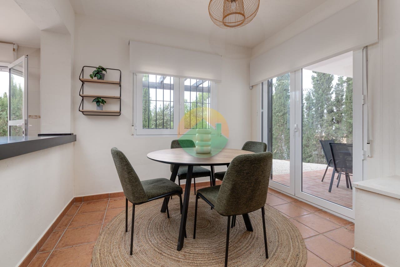 2 soveværelse Semi-Rækkehus til salg i Las Palas med swimmingpool - € 194.000 (Ref: 7342216)