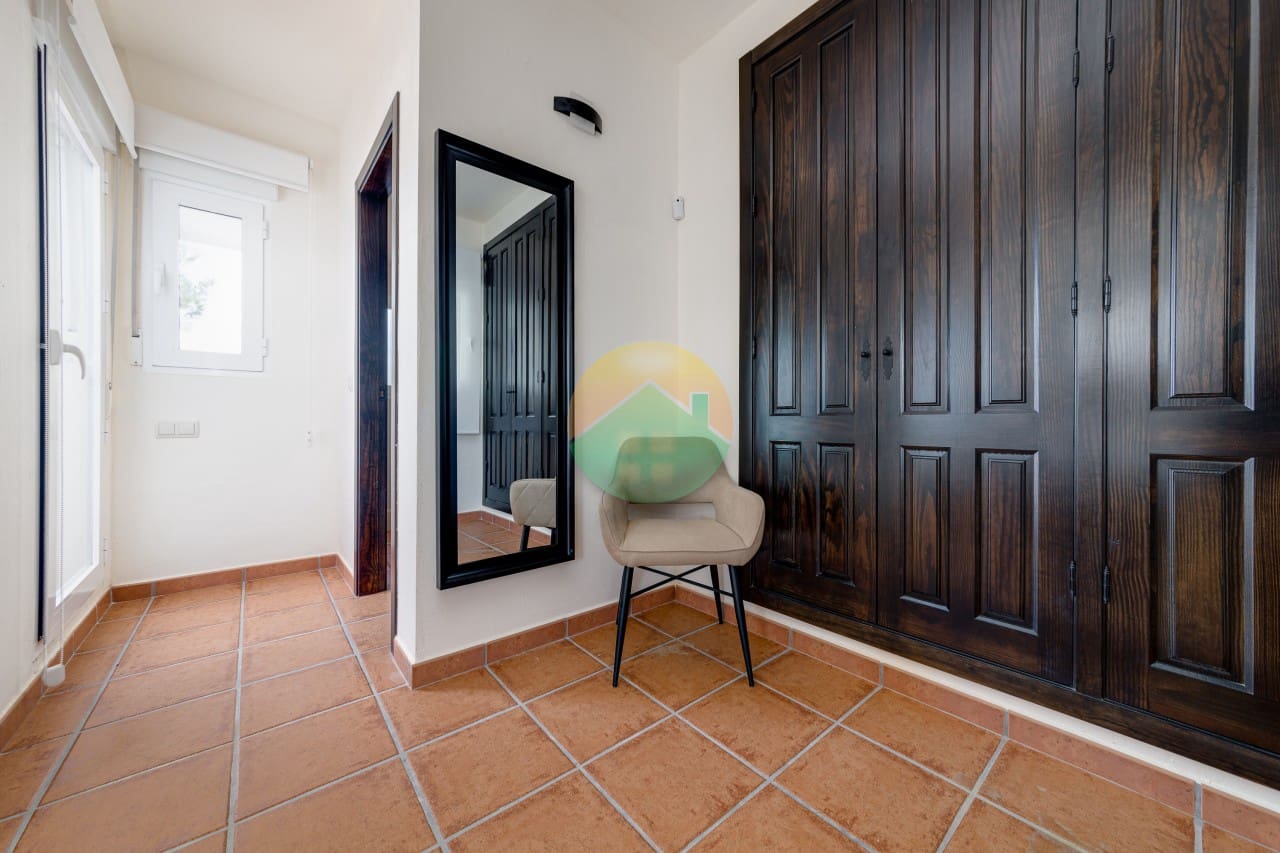 2 soveværelse Semi-Rækkehus til salg i Las Palas med swimmingpool - € 194.000 (Ref: 7342216)