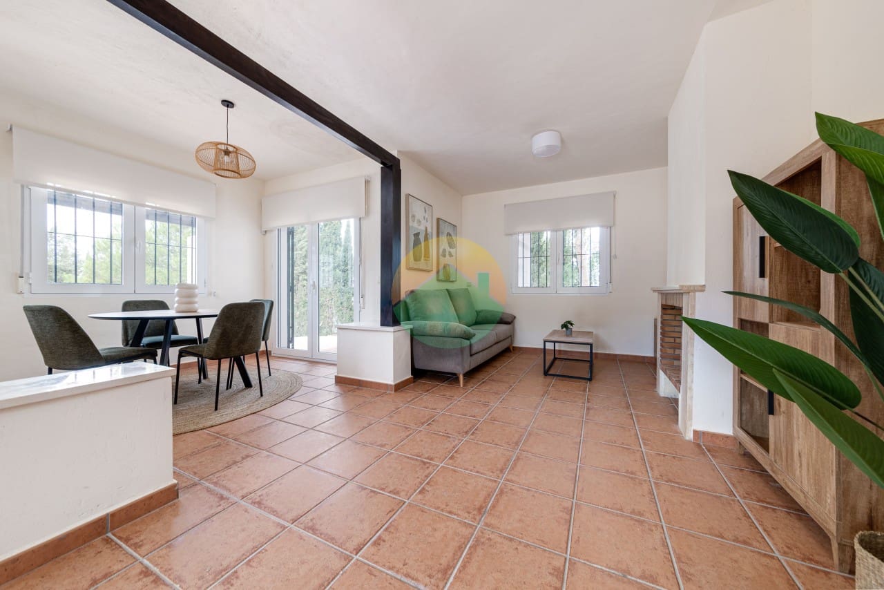 2 soveværelse Semi-Rækkehus til salg i Las Palas med swimmingpool - € 194.000 (Ref: 7342216)