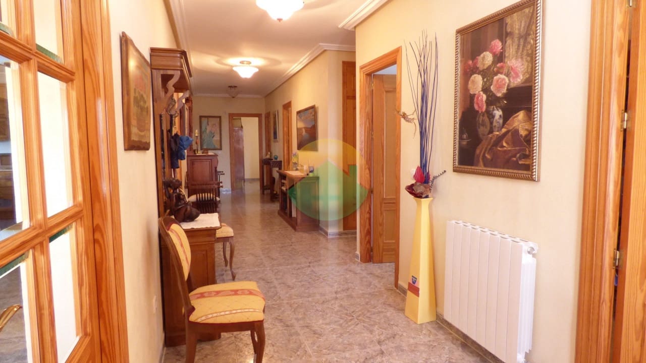 5 soverom Finca/Herregård til salgs i Lorca med garasje - € 330 000 (Ref: 7437482)