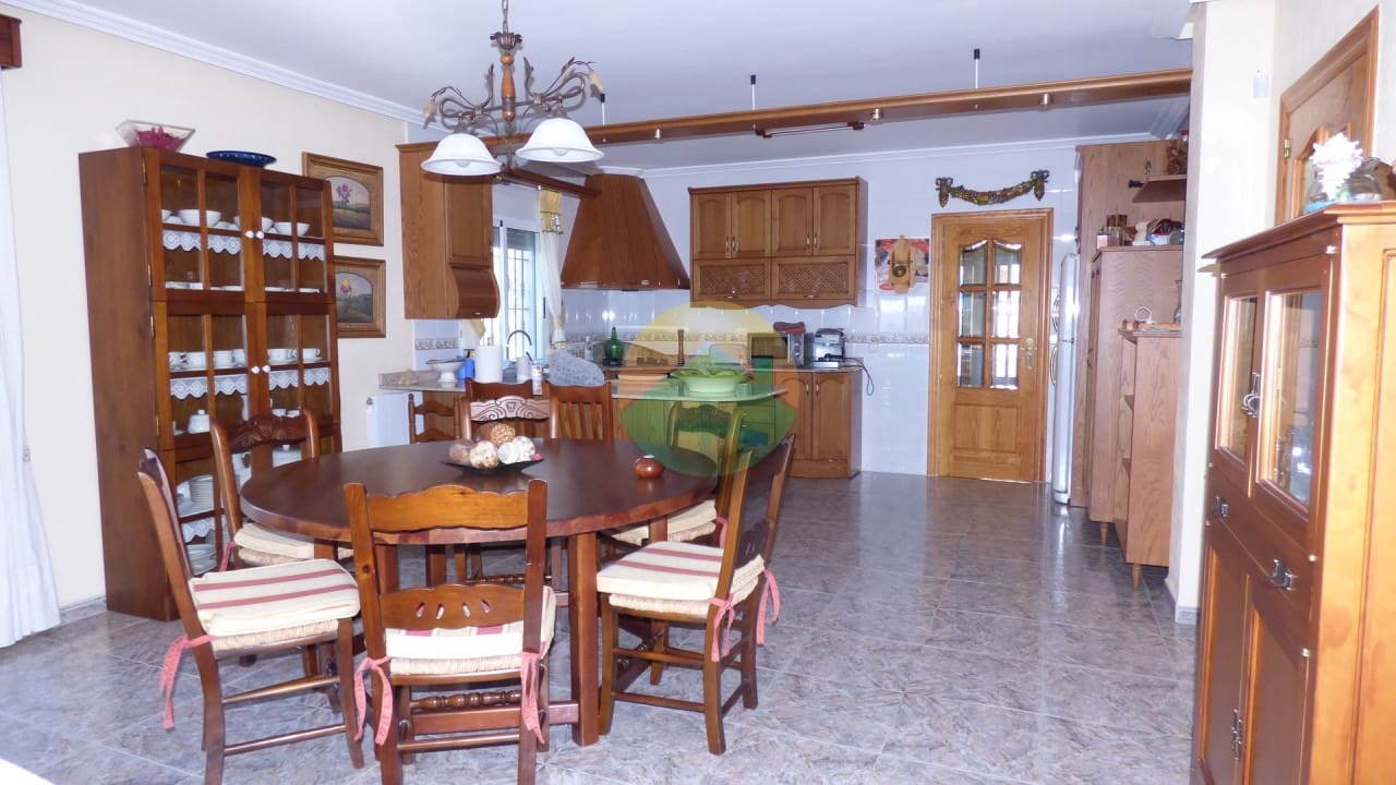 5 soverom Finca/Herregård til salgs i Lorca med garasje - € 330 000 (Ref: 7437482)