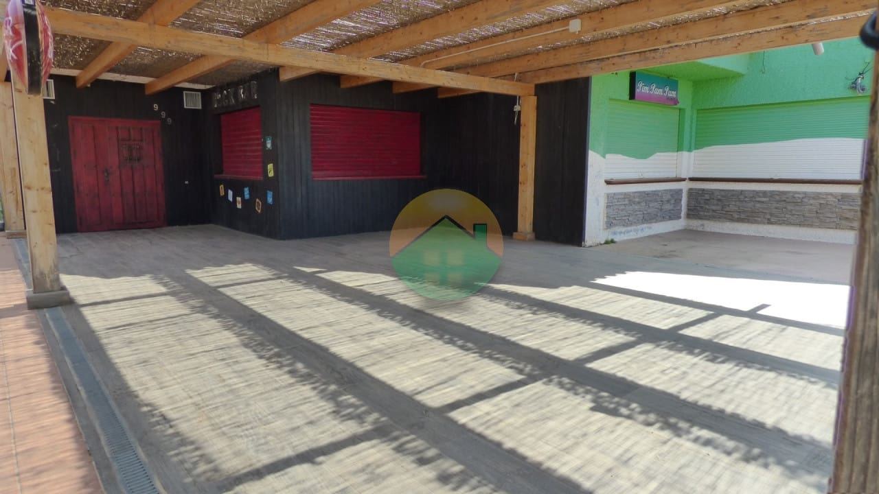 Kommersiell til salgs i Puerto de Mazarron - € 159 900 (Ref: 7612631)