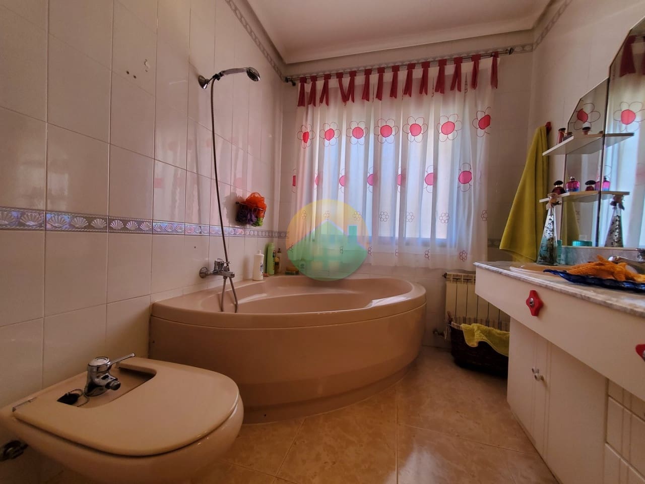 5 soveværelse Villa til salg i Isla Plana med swimmingpool garage - € 615.000 (Ref: 8024859)